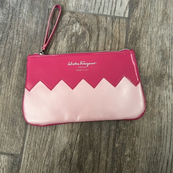 Salvatore Ferragamo Handbags - NWOT Salvatore Ferragamo Wristlet